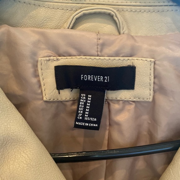 Leather jacket - Picture 4 of 5